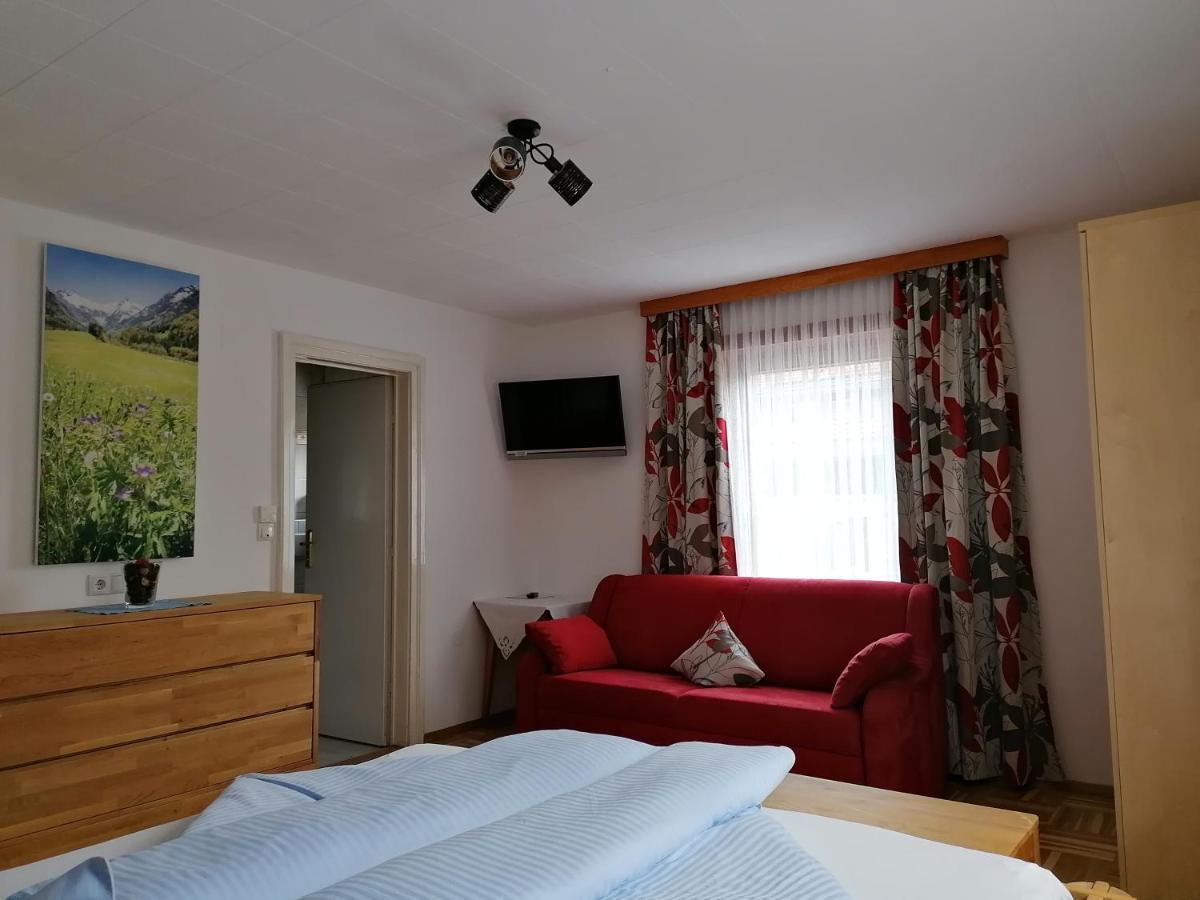 Ferienwohnung Bacher Mayrhofen Bagian luar foto