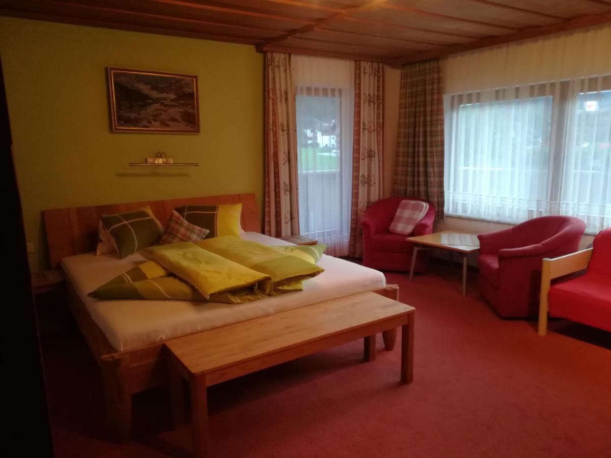 Ferienwohnung Bacher Mayrhofen Bagian luar foto